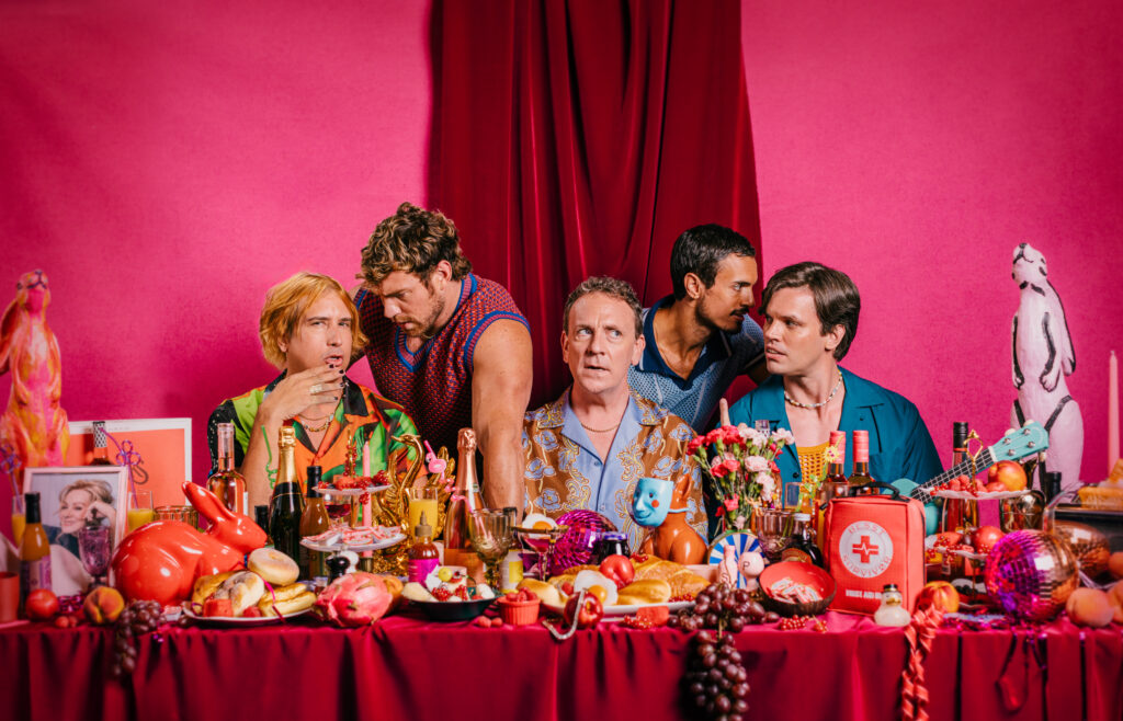 DREW DROEGE’S “MESSY WHITE GAYS” TO DEBUT OFF-BROADWAY THIS FALL; CAST AND CREATIVE TEAM ANNOUNCED