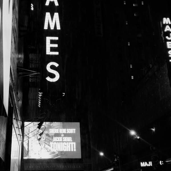 Great Scott! A new queen takes the reign tonight.