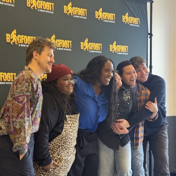 Big hugs at Bigfoot!